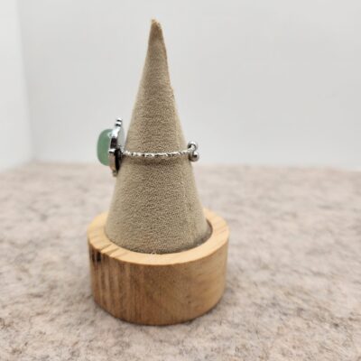 Bague ovale argentée Aventurine profil Bague ovale argentée et Aventurine