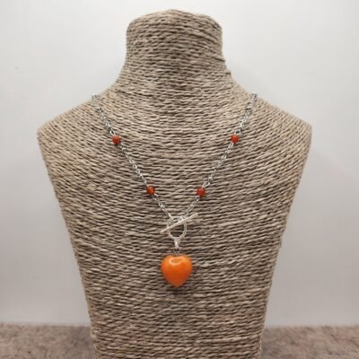 Collier petit cœur argenté Cornaline
