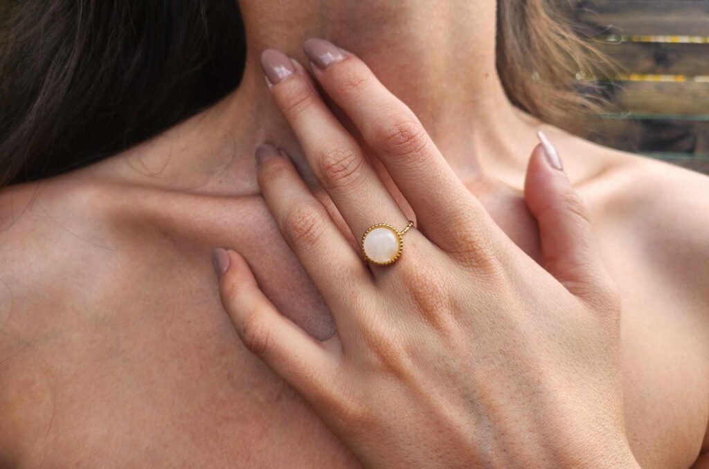 shooting bague ronde dorée en Quartz rose