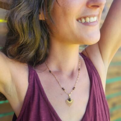 Collier feuillage en Œil de tigre