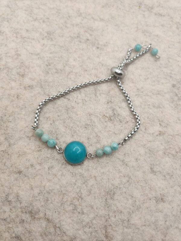 Bracelet rond argenté en amazonite