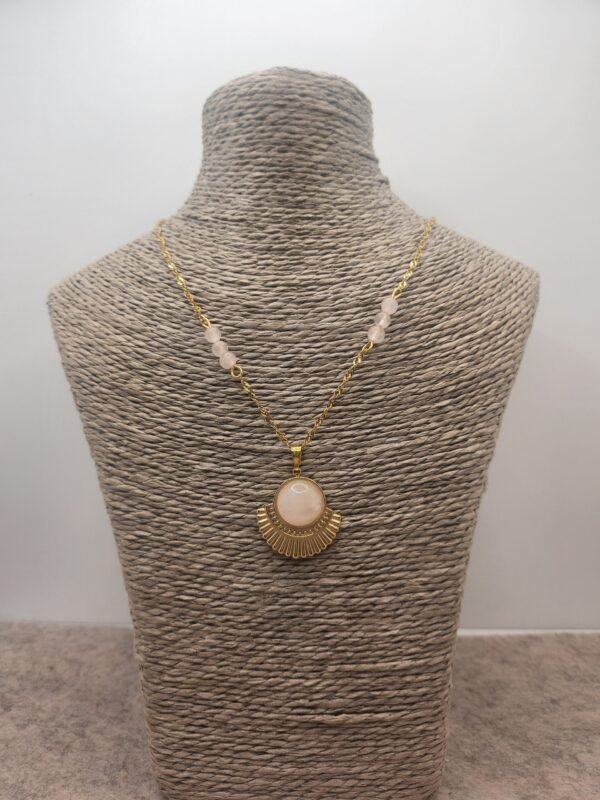 Collier coquillage doré en Quartz rose