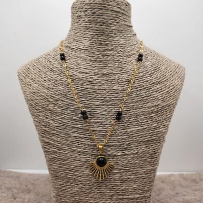 Collier feuillage Agate noire