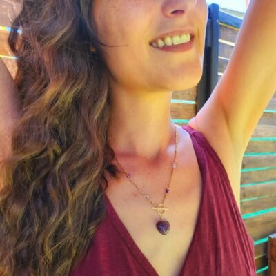 Collier petite cœur doré en Améthyste