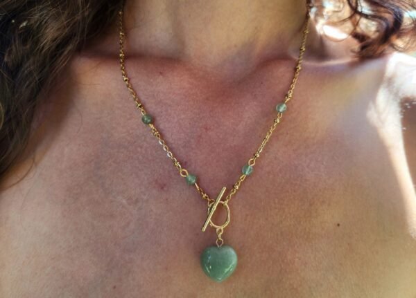 Collier petite cœur doré en Aventurine