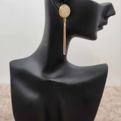 boucle d'oreilles tige dorée en Quartz rose