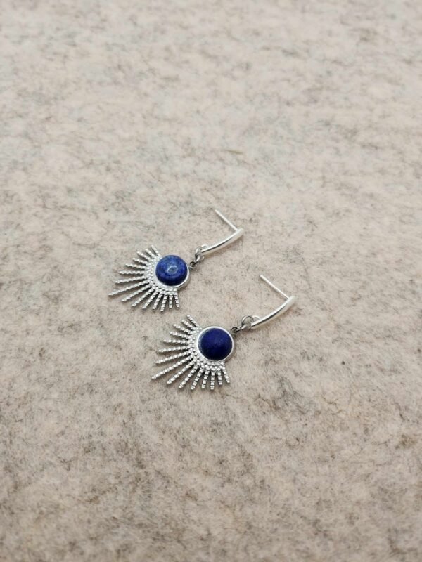 Boucle d'oreilles Feuillage argentée en Lapis lazuli