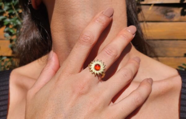 bague soleil en acier inoxydable et avec une Cornaline