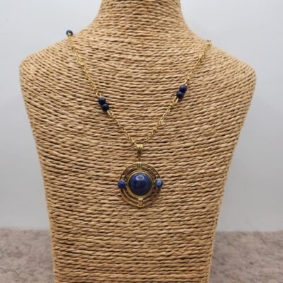 Collier Wicca doré en Lapis lazuli